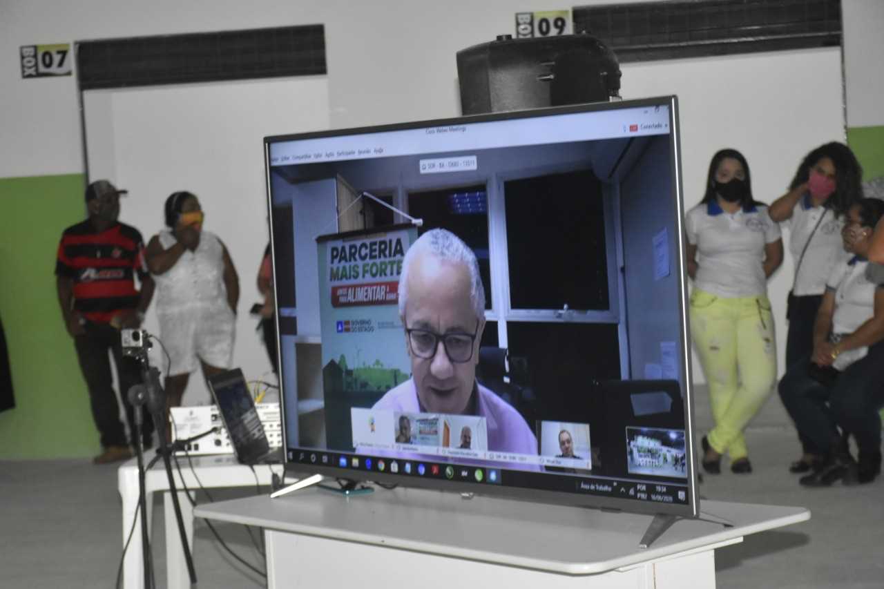 Camacã: Centro de Abastecimento (Mercado Municipal) é entregue com homenagem